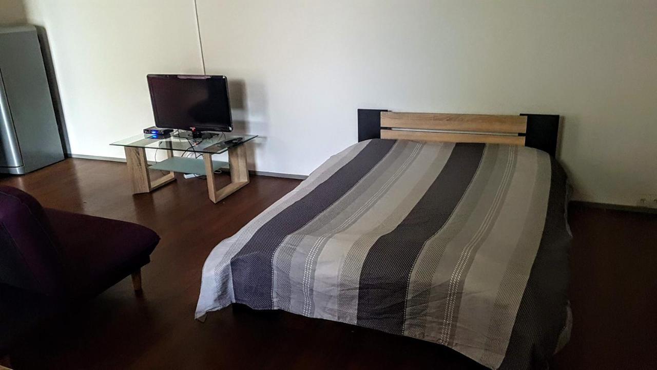 Grand Studio Et Jolies Chambres A Louer Passins Dış mekan fotoğraf